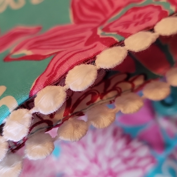 LILLY PULITZER Cropped Blue Pink White Flowe Print Pants Size 2 - Picture 6 of 14